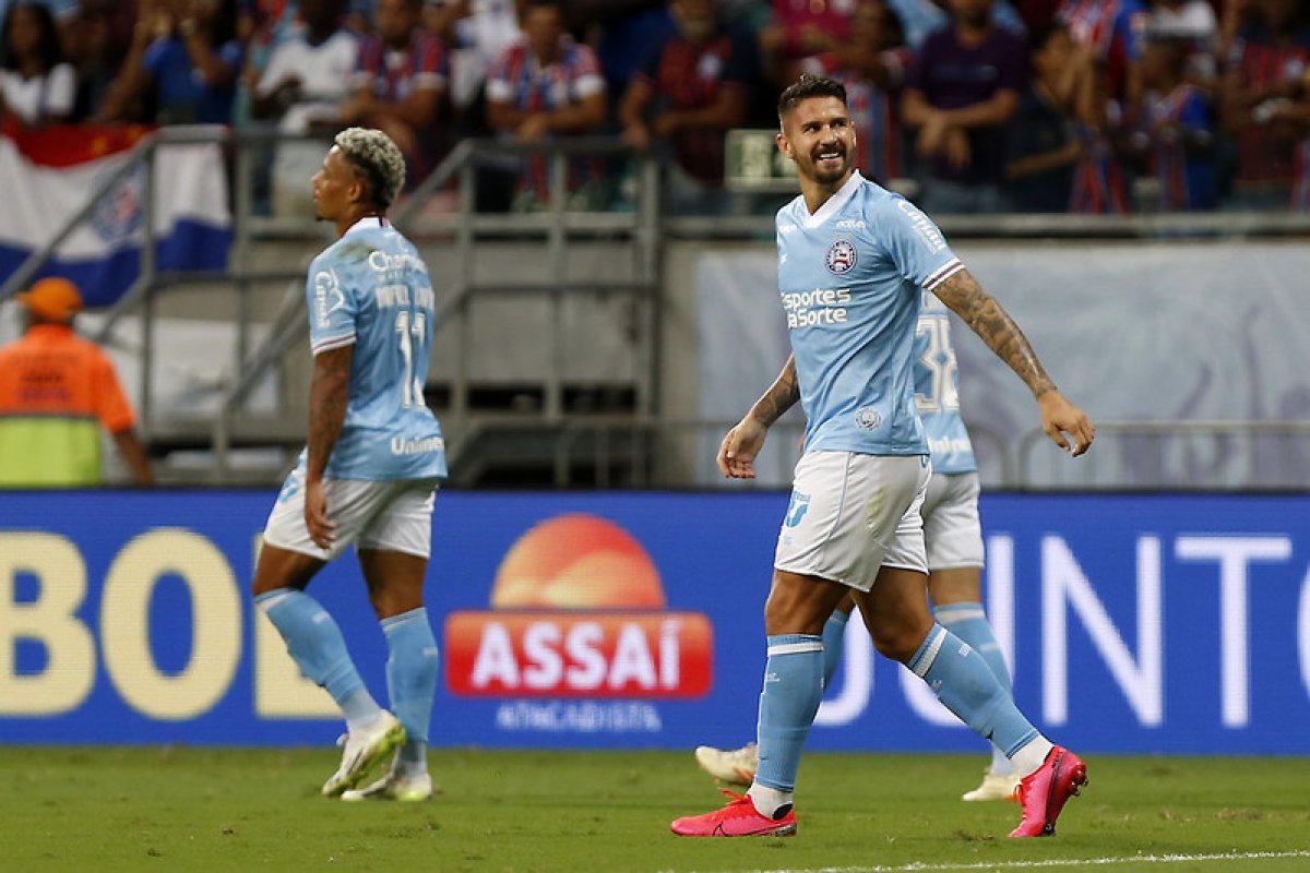 Vídeo: Bahia bate América-MG na Fonte Nova e deixa zona de rebaixamento; confira os gols tricolores