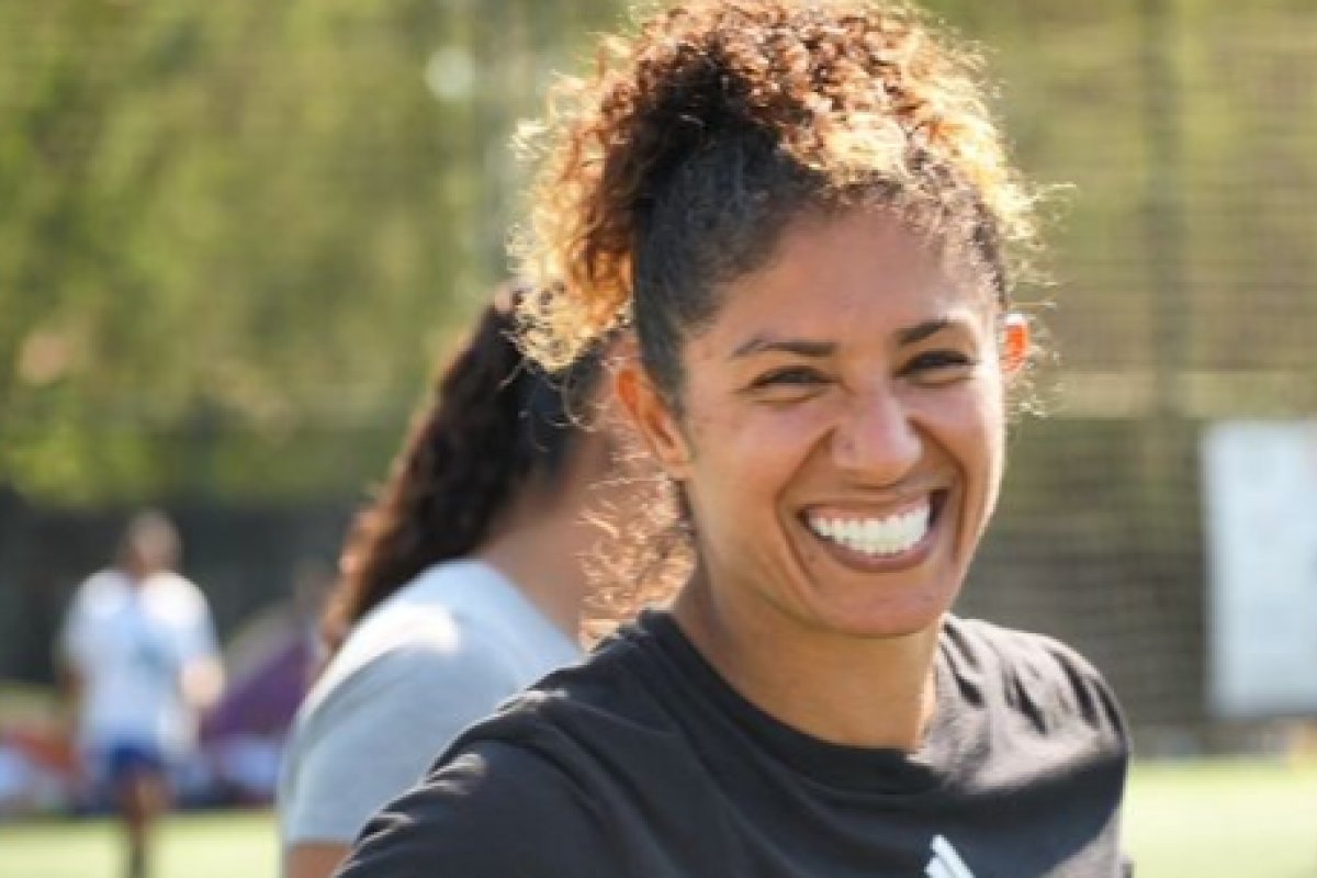 Ex jogadora da seleção Cristiane critica postura do Brasil na eliminação: ‘vergonhosa’