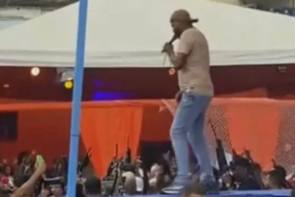 Vídeos: Internautas perguntam a Flávio Dino - “estes aí são Cacs?”