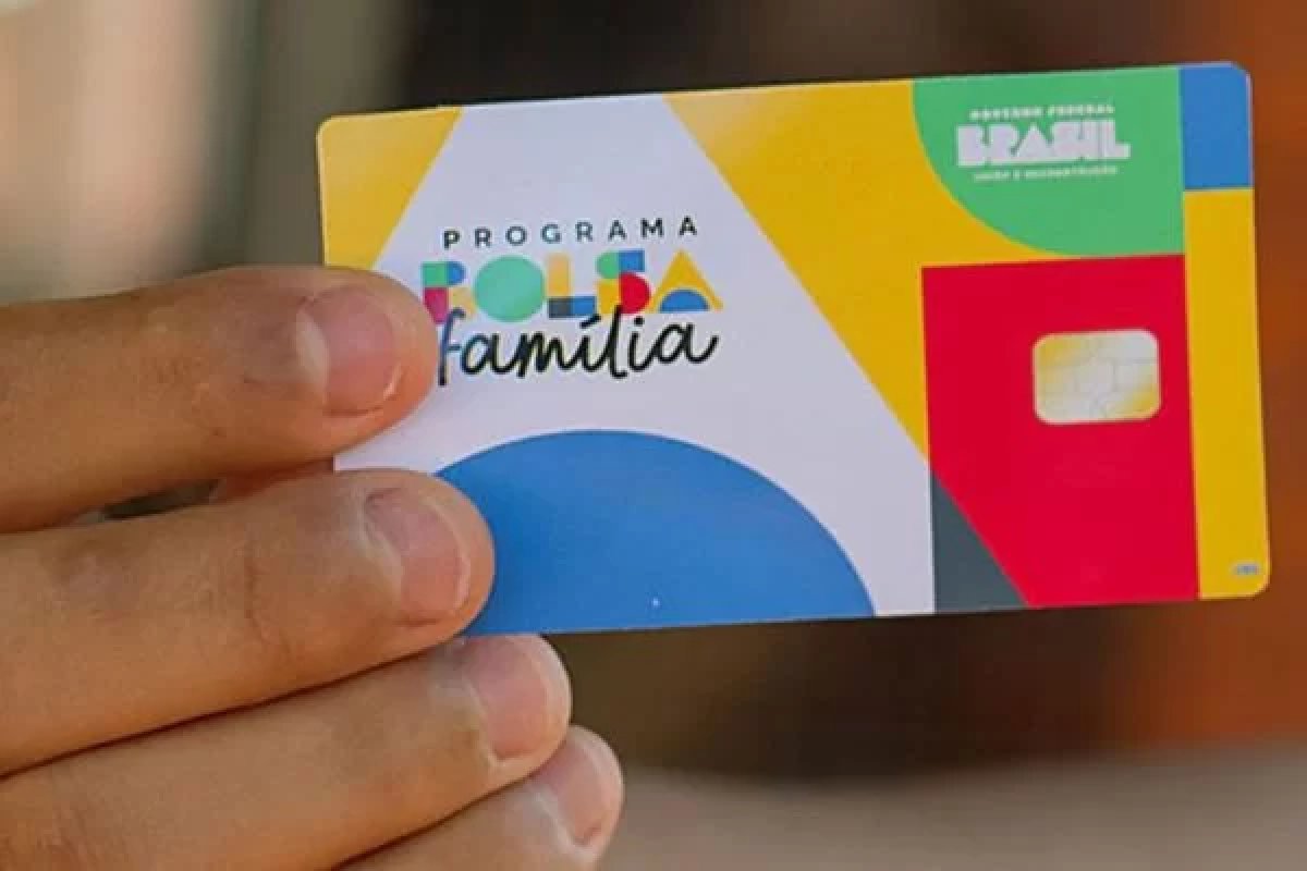 Governo suspende mais de um milhão de cadastro irregulares no Bolsa Família