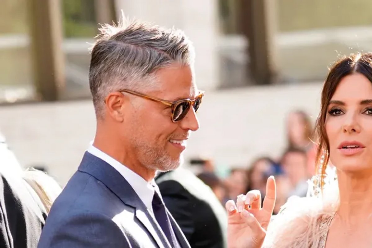 Organização que busca cura para ELA registra aumento de 500% após morte de parceiro de Sandra Bulock