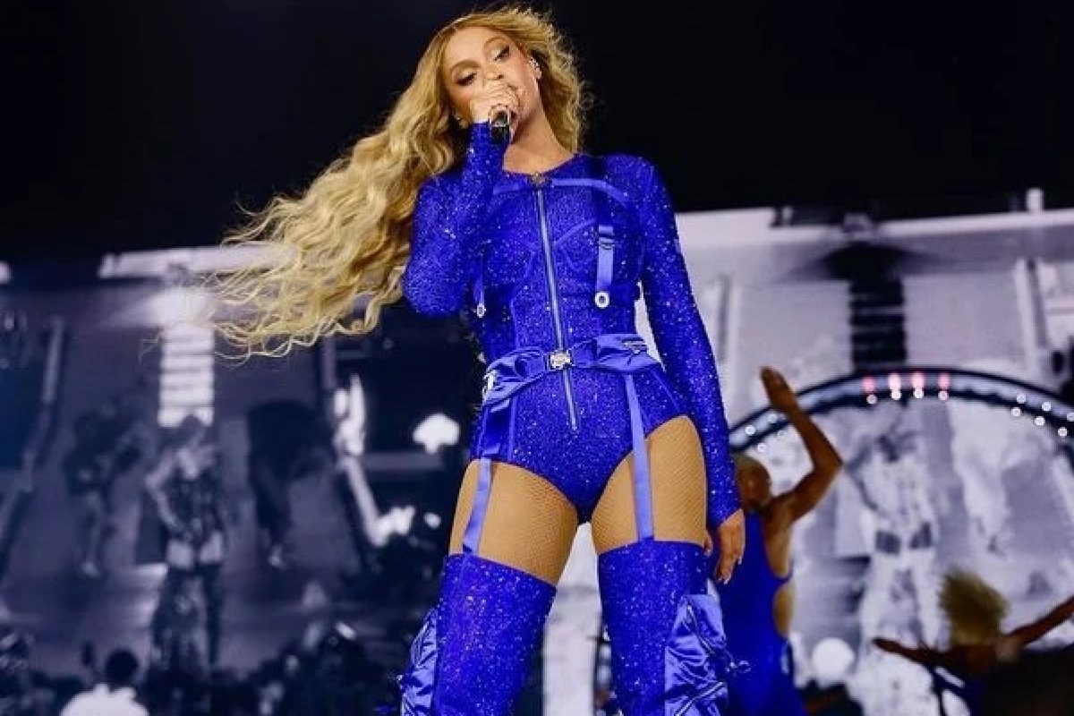 Beyoncé faz show feminino com maior bilheteria da história nos EUA
