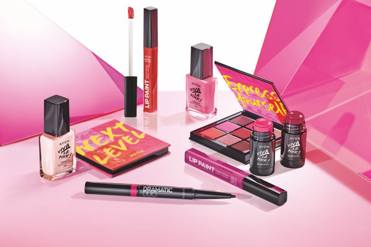 Avon lança coleção para viver o real poder do rosa!