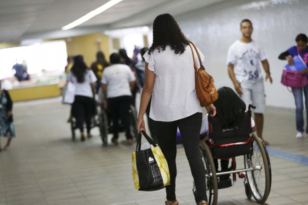 IBGE reabre inscrições para candidatos com deficiência em concursos após recomendação do MPF