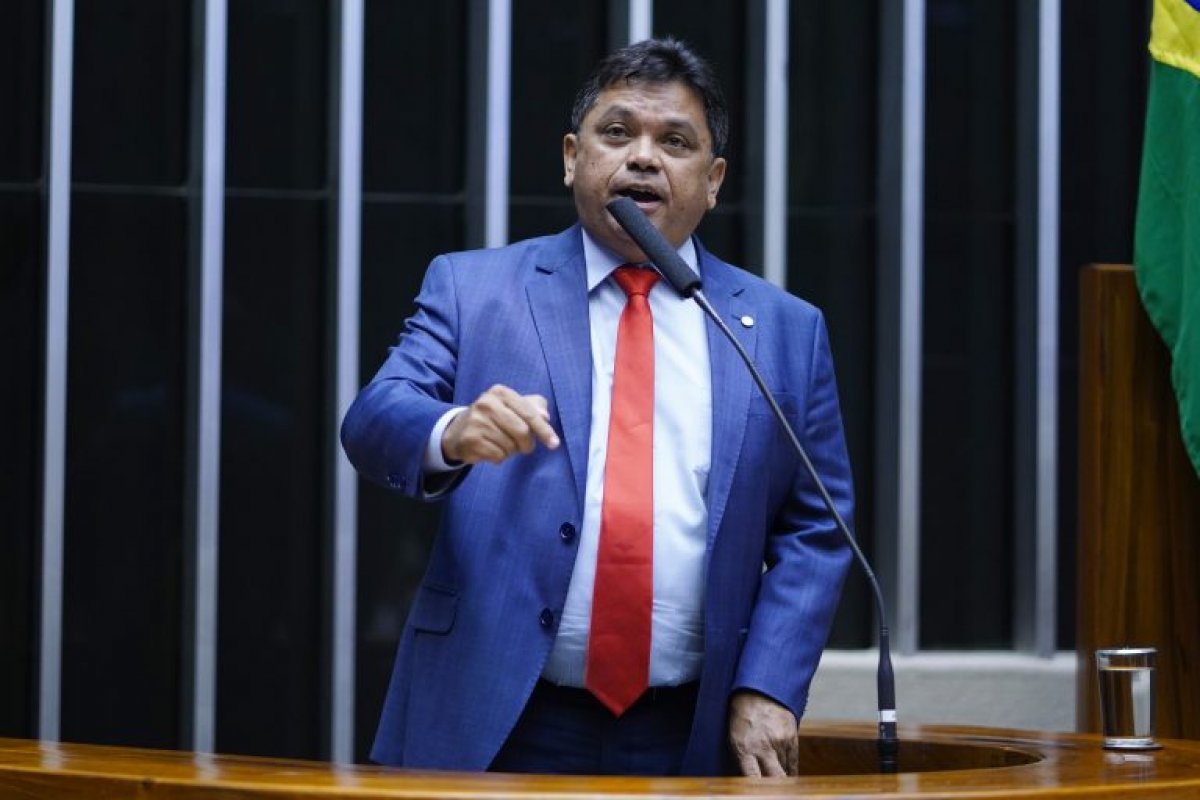 Deputado Federal Márcio Jerry é internado com diagnóstico de apendicite
