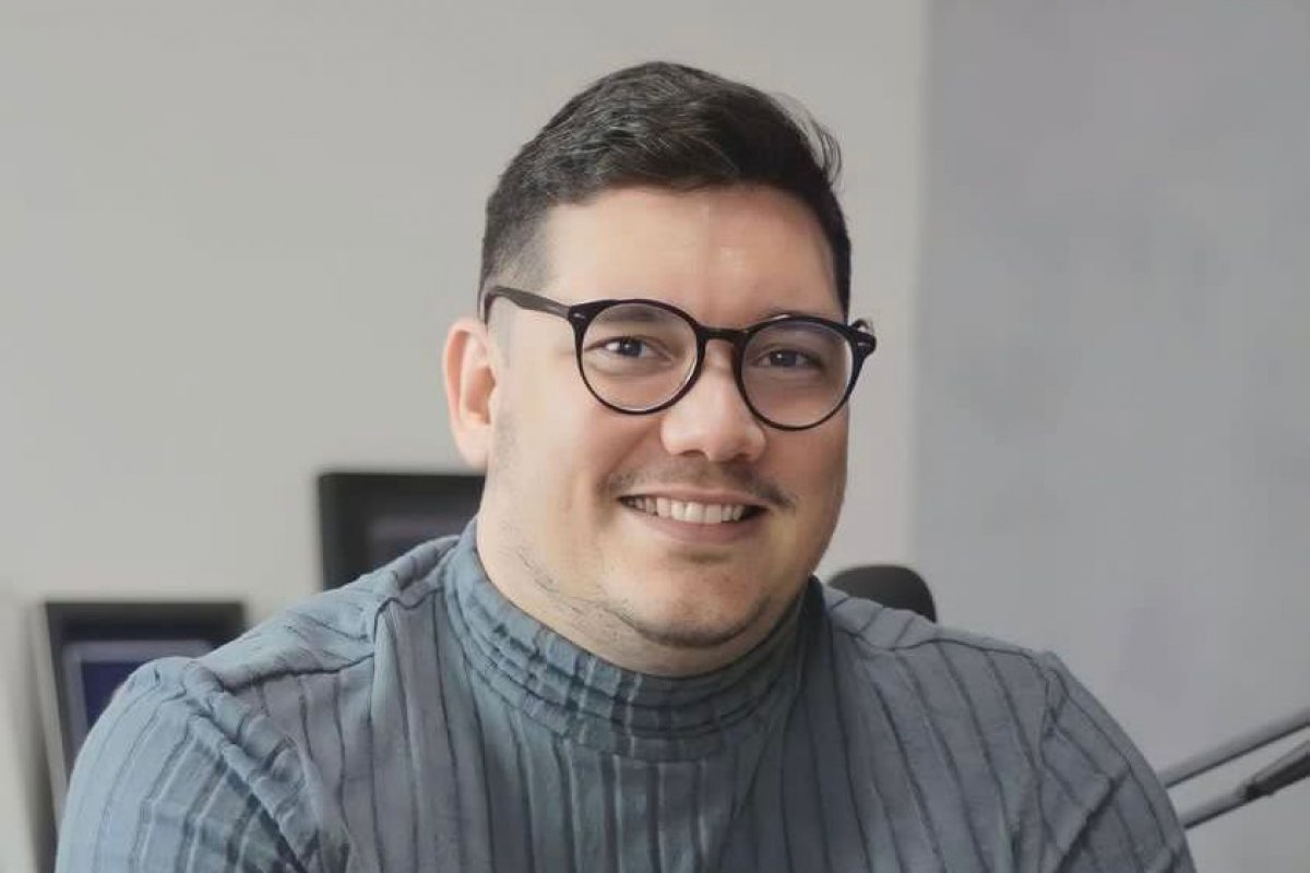 Para celebrar o Dia dos Pais, Edgard Abbehusen lança coleção em parceria com a Wari Pratas!