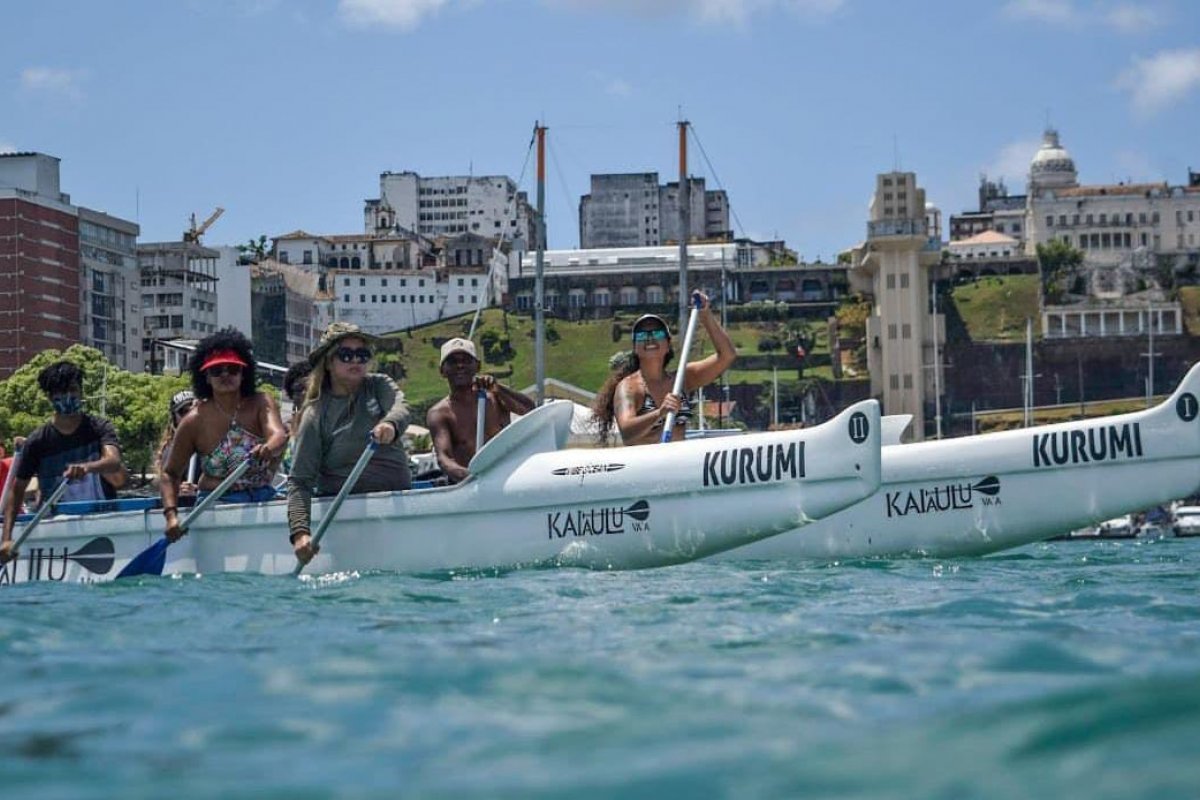 Clube de canoagem participa da Flipelô apresentando acessibilidade no esporte