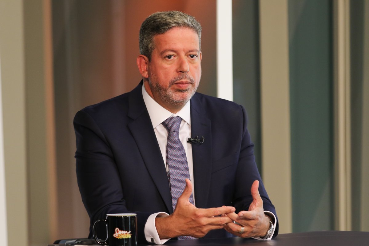 Presidente da Câmara comenta anulação de provas em investigação da PF e elogia o Judiciário