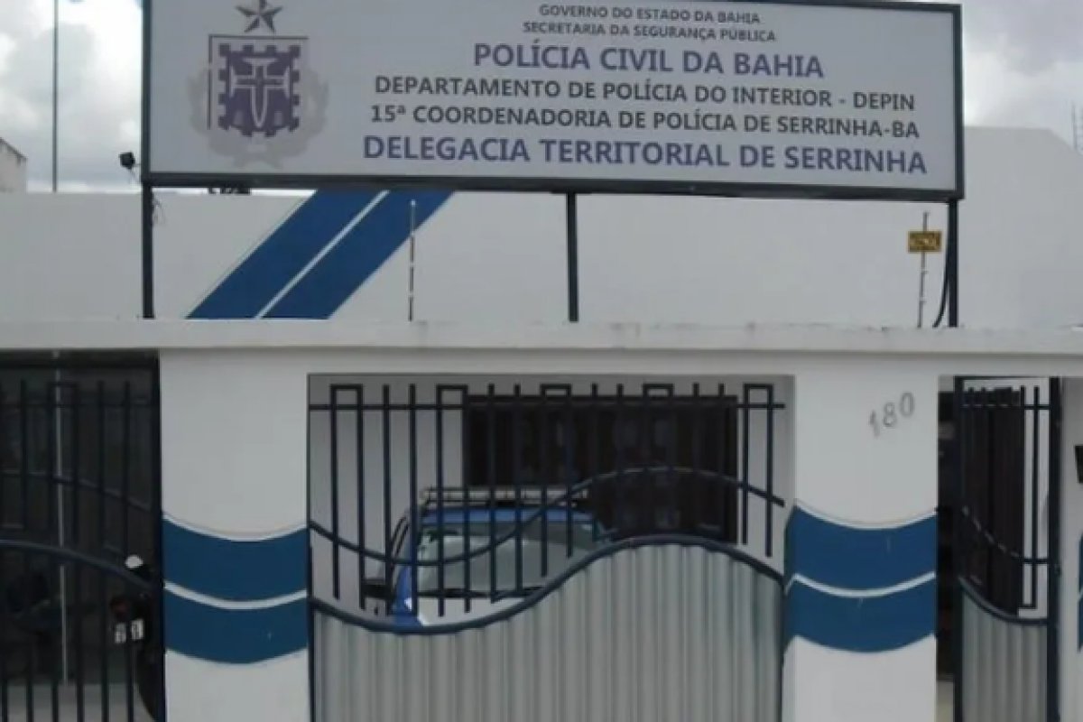 Jovem é preso em flagrante por esfaquear mãe, ex-companheira grávida e vizinho em Valente