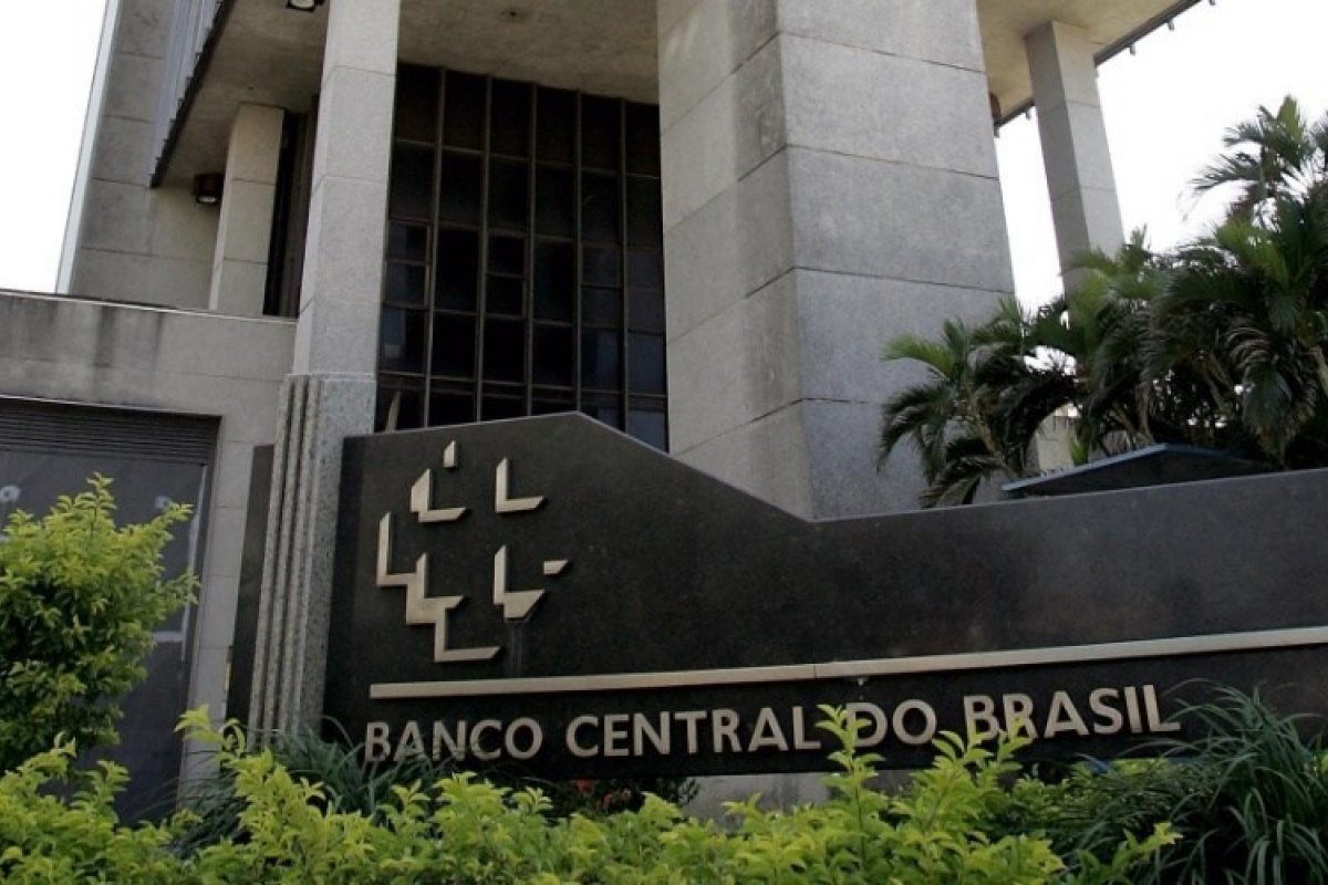 BC aumenta estimativa para crescimento do PIB em 2019 e 2020