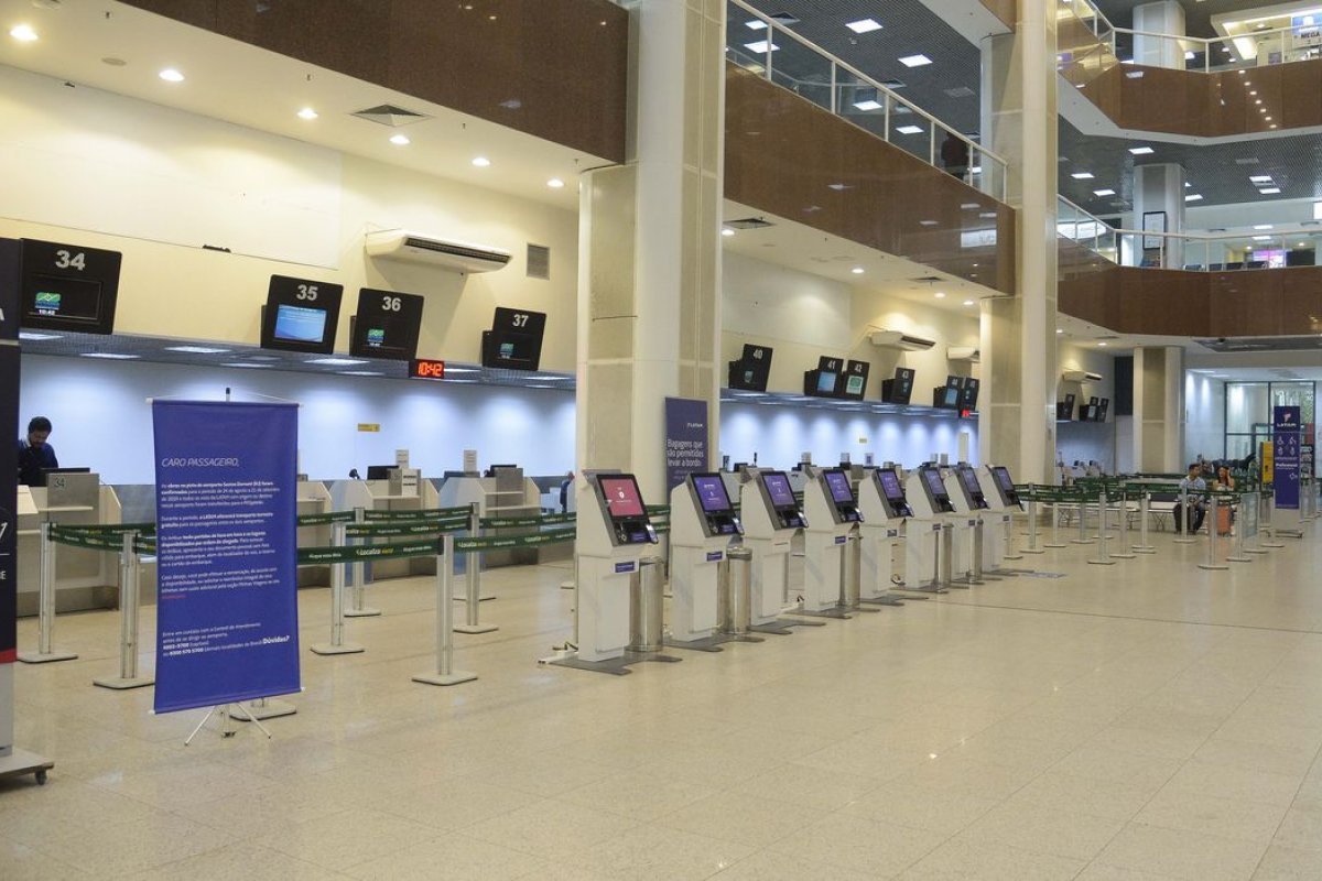 Instabilidade no Aeroporto Santos Dumont afeta voos entre Salvador e Rio de Janeiro