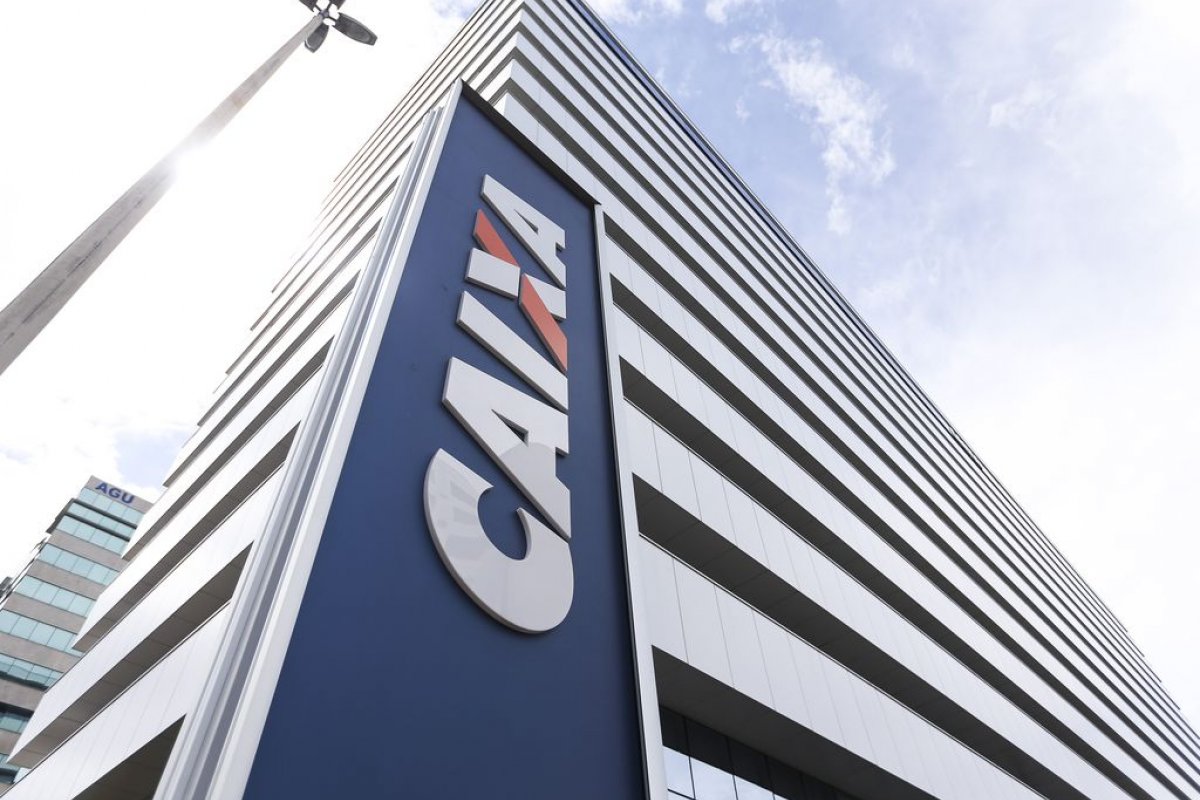 Caixa devolve a FGTS R$ 1 bi relativo a saldos do fundo de garantias à oferta de microcrédito