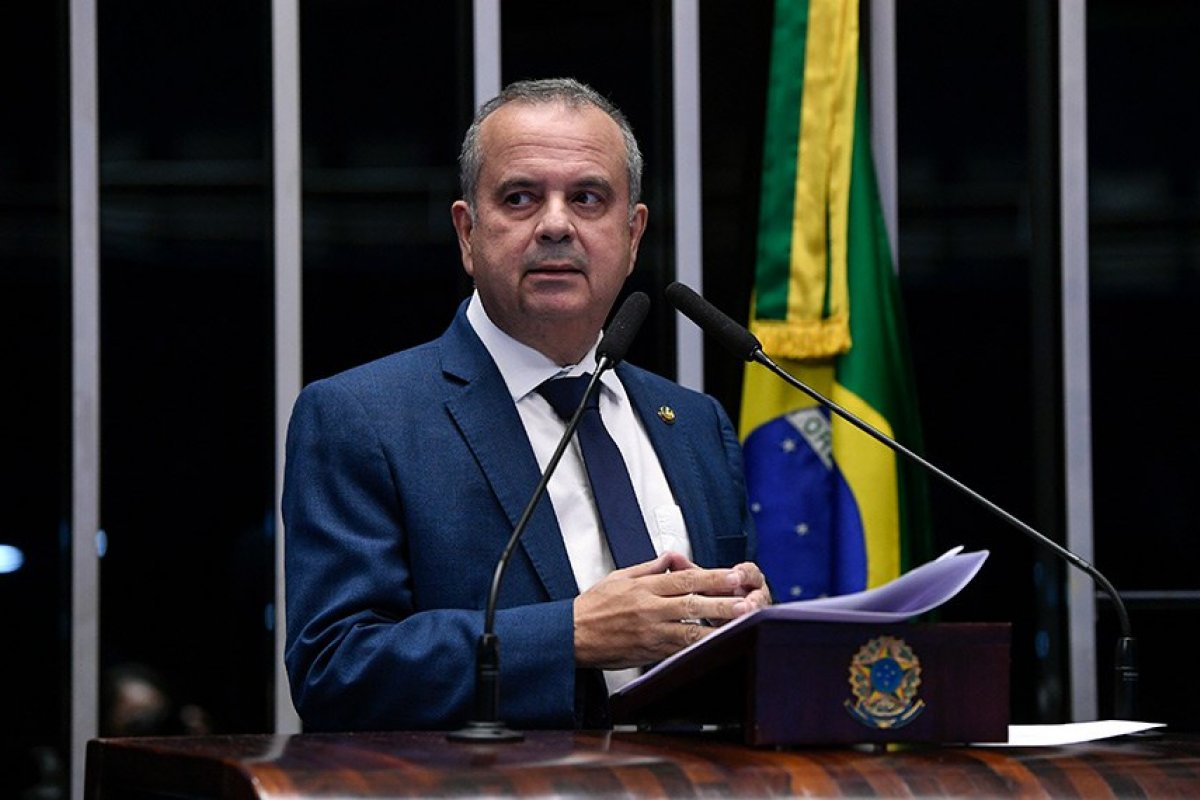 "Apenas 36% do primeiro PAC de Lula foi realizado", diz Rogério Marinho ao criticar relançamento do programa