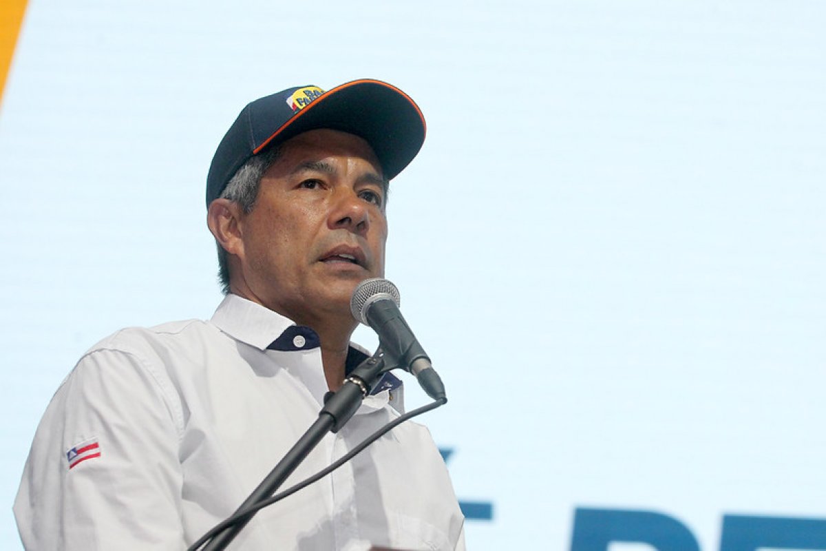 Após suspensão do contrato do VLT do subúrbio de Salvador, Jerônimo Rodrigues anuncia nova licitação