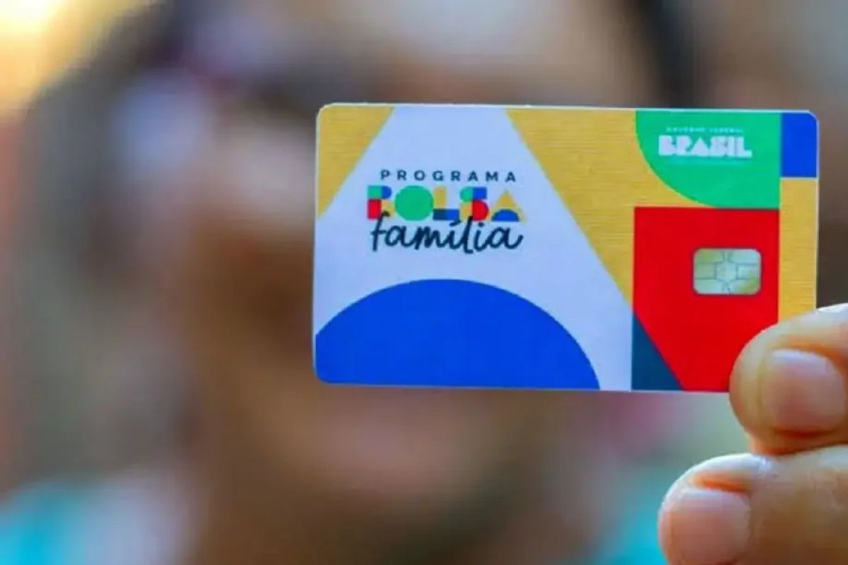 Bahia tem segundo maior número de famílias atendidas pelo Bolsa Família em agosto