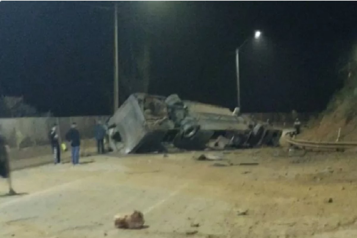 Motorista do ônibus de torcedores do Corinthians avisou sobre falha nos freios antes de capotar