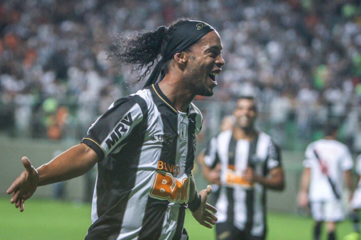 Ronaldinho Gaúcho será ouvido na CPI das Pirâmides Financeiras