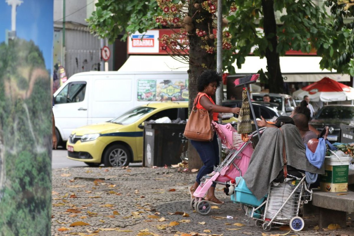 STF forma maioria para manter proibição de remoção compulsória de pessoas em situação de rua