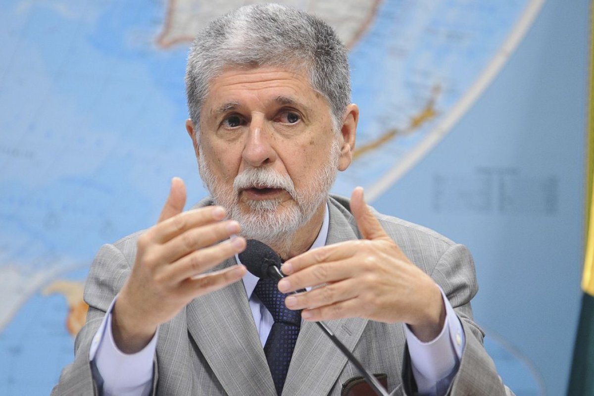 Expansão do Brics mostra que mundo não é ditado pelo G7, diz Celso Amorim