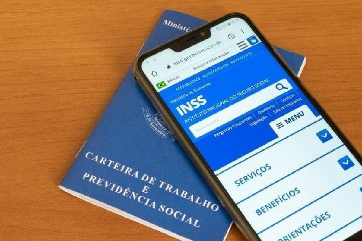 Aposentados e pensionistas do INSS devem receber R$ 1,6 bi em pagamentos; veja como consultar