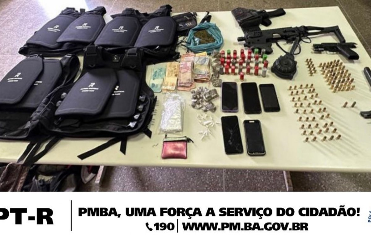 Operação Aila: Polícia apreende armas de fogo, coletes balísticos e drogas em Santo Amaro