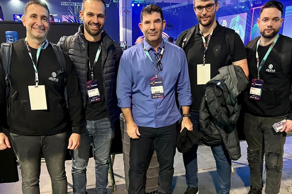 Rede Alpha Fitness marca presença no maior evento de Fitness da América Latina, em SP!