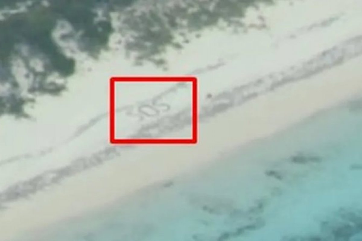 Homem é resgatado após sinalizadores de fumaça e SOS na Praia das Bahamas