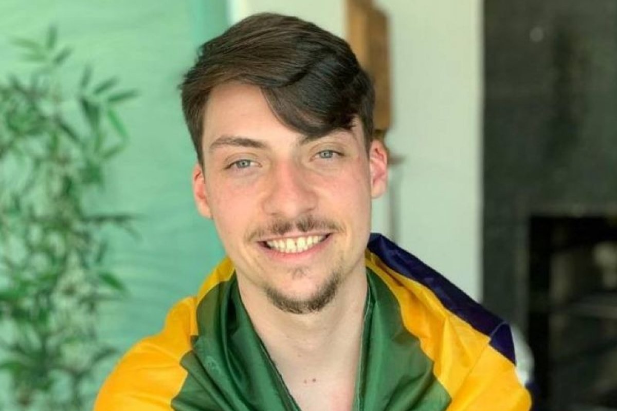 ‘Está sossegado’, diz defesa de Jair Renan Bolsonaro