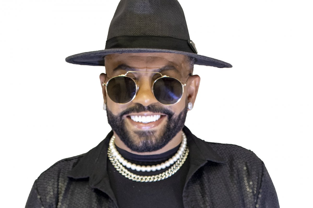 Silvanno Salles embarca para mais uma turnê em São Paulo!