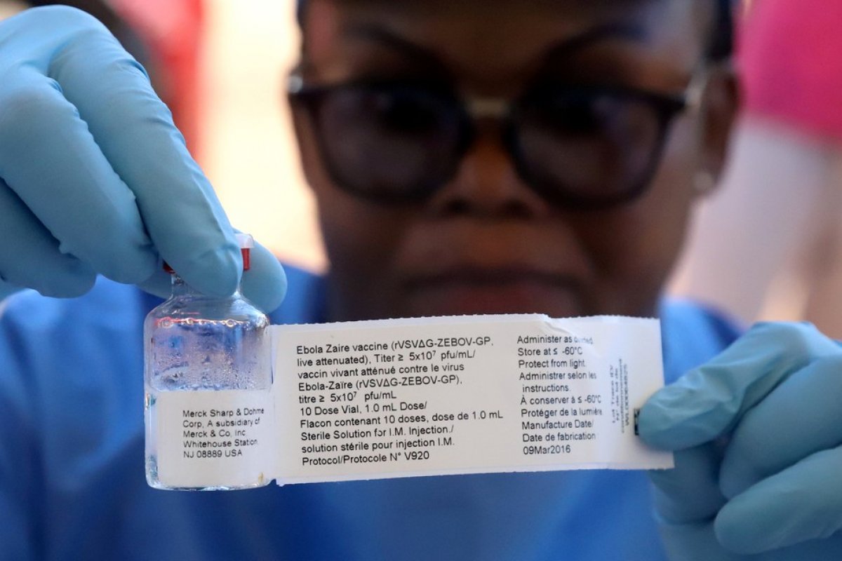 Aprovada nos EUA primeira vacina contra o vírus do ebola