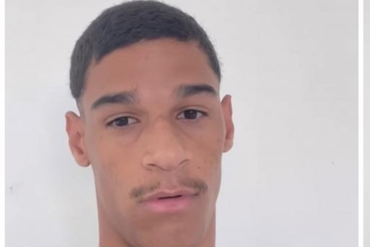 Vídeo: Luva de Pedreiro anuncia que será pai: 'Cristiano Ronaldo Jr vem aí'