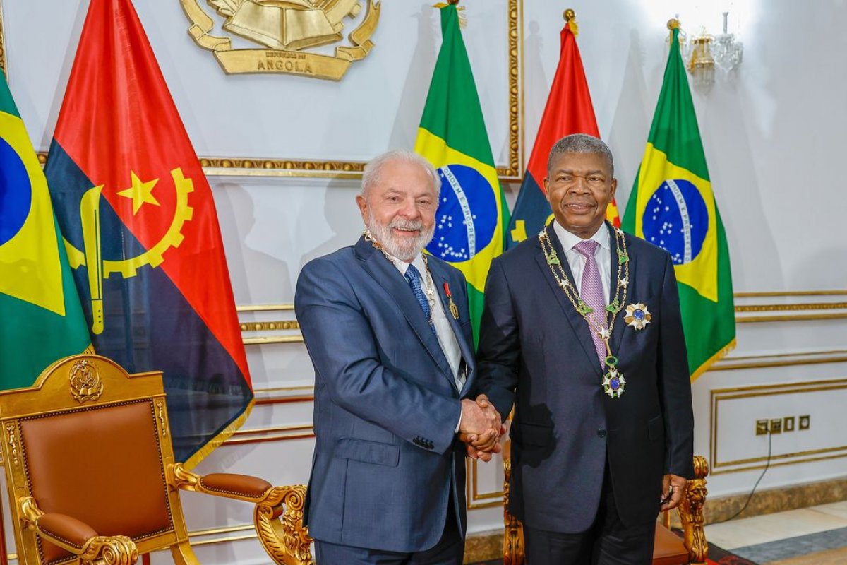 Lula anuncia retorno de investimentos do Brasil na África