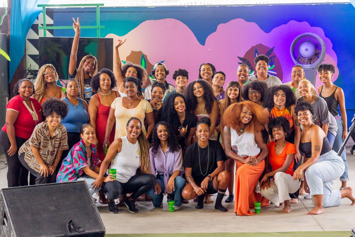Projeto Crias da Música introduz time de 30 mulheres negras na produção do Festival Sarará!