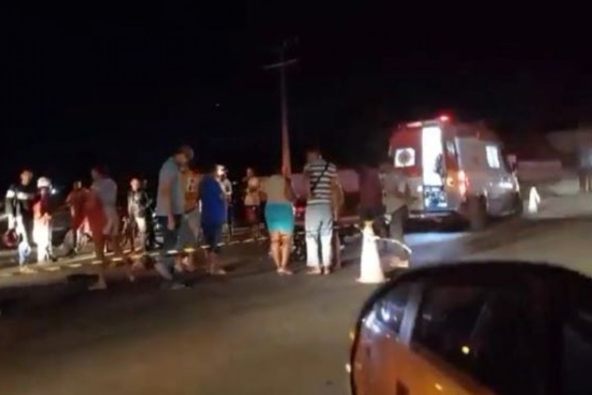 Homem morre após colidir motocicleta contra ônibus em Feira de Santana