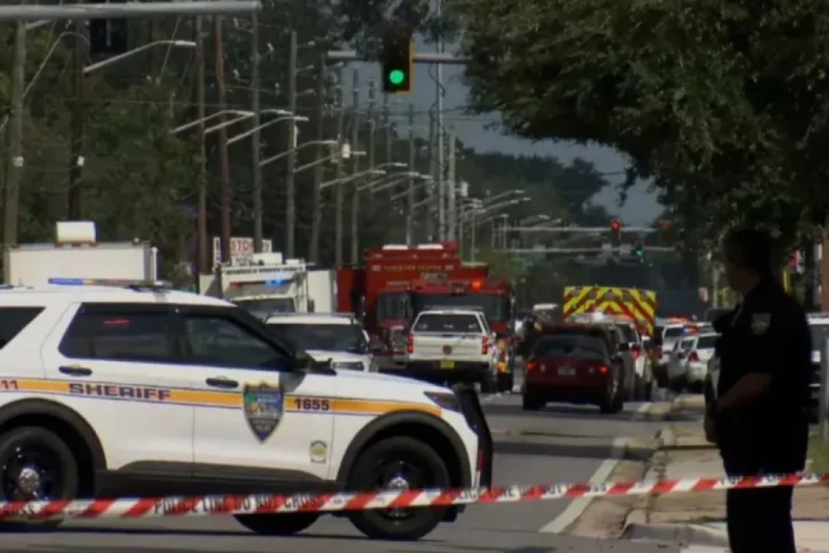 Três pessoas morrem após serem baleadas em tiroteio na Flórida