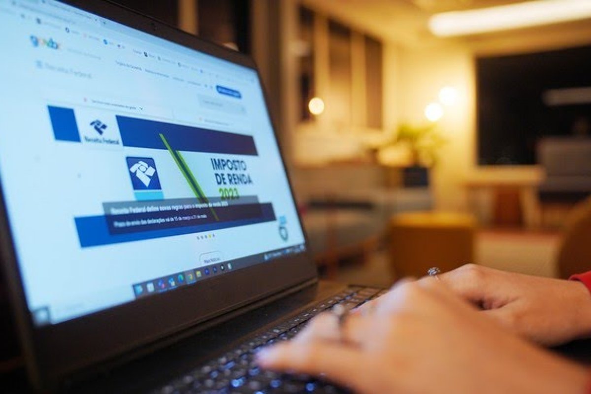 Receita Federal paga 4º lote da restituição nesta semana; saiba se você será contemplado