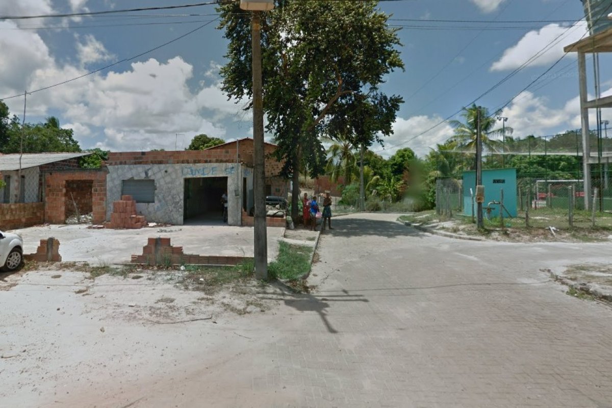 Três crianças e seis adultos são encontrados mortos em duas casas em Mata de São João, na Bahia