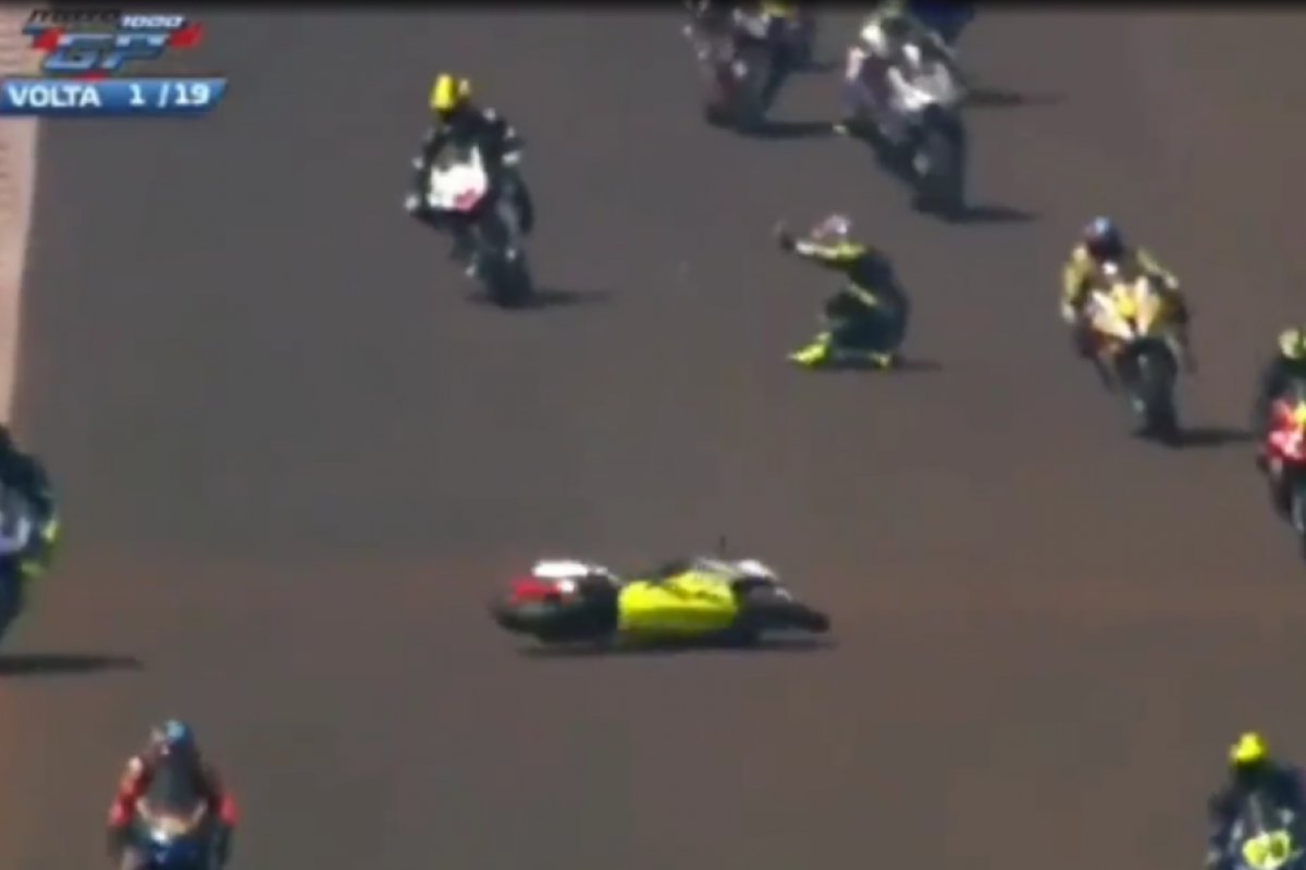 Pilotos da Moto 1000 GP morrem após acidente gravissímo em etapa no Paraná