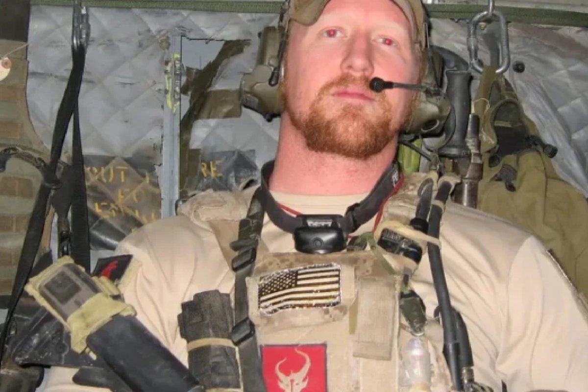 Ex-militar que alega ter matado Osama Bin Laden é preso no Texas