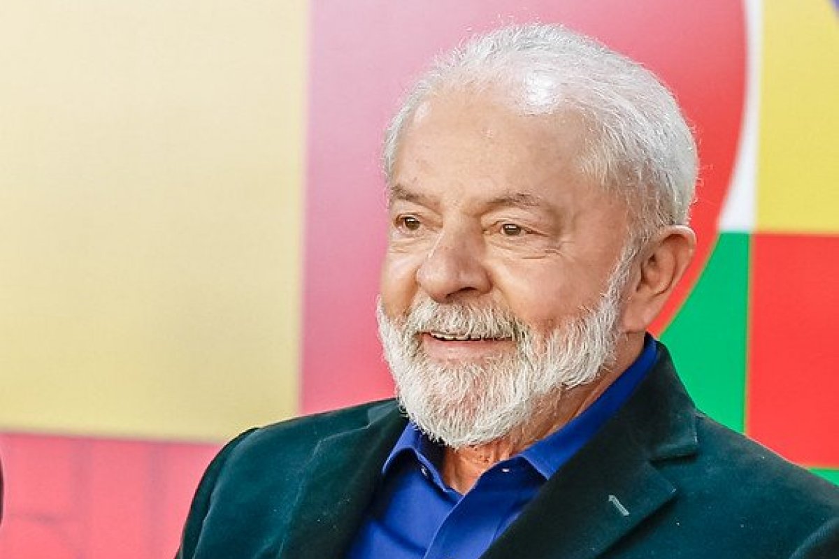 Lula afirma que vai criar Ministério da Pequena e Média Empresa