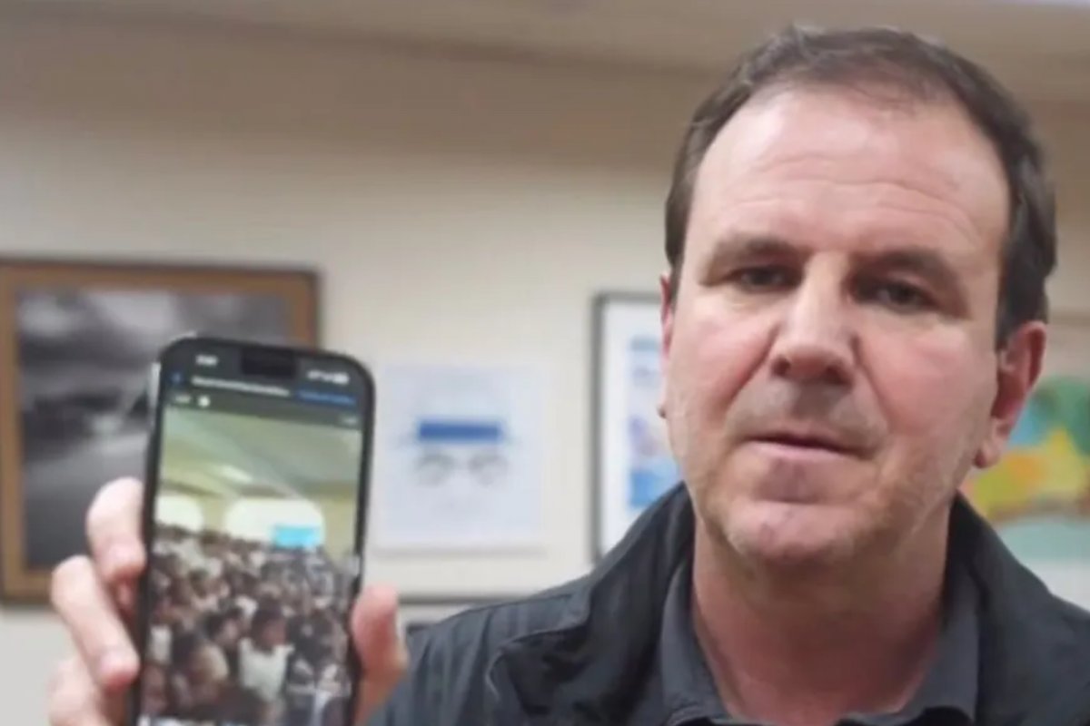 Vídeo: Eduardo Paes repudia apresentação com exibição erótica em escola do Rio de Janeiro