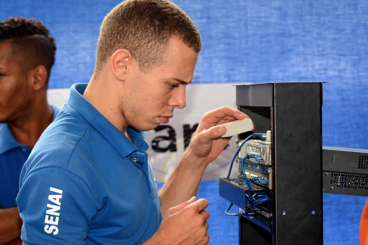 Senai prorroga inscrições para cursos técnicos em 12 municípios baianos
