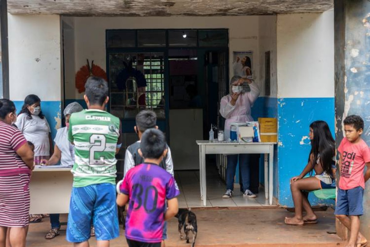 Pesquisa aponta que crianças de famílias pobres tem menos acesso a vacinação 