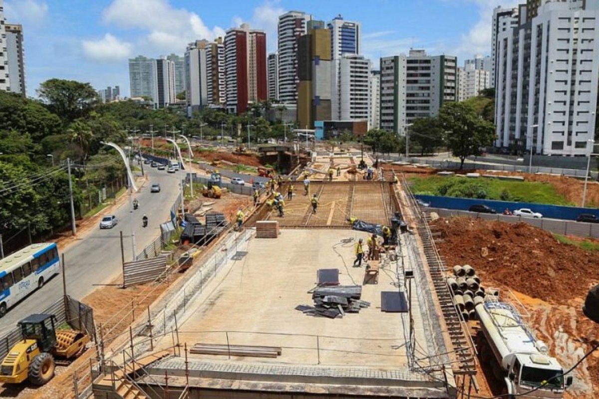 Viadutos no bairro do Itaigara em Salvador serão abertos ao tráfego na próxima segunda-feira