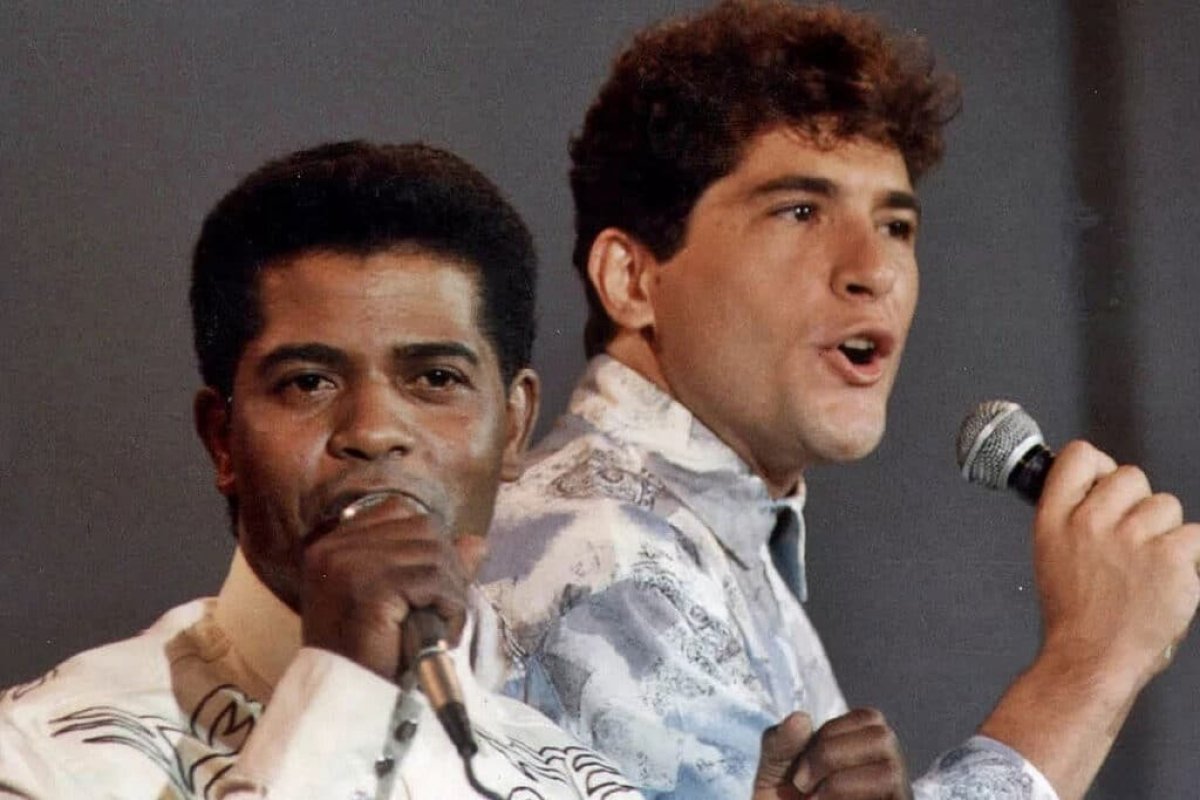 Daniel celebra 40 anos de carreira e homenageia João Paulo em Show em Salvador