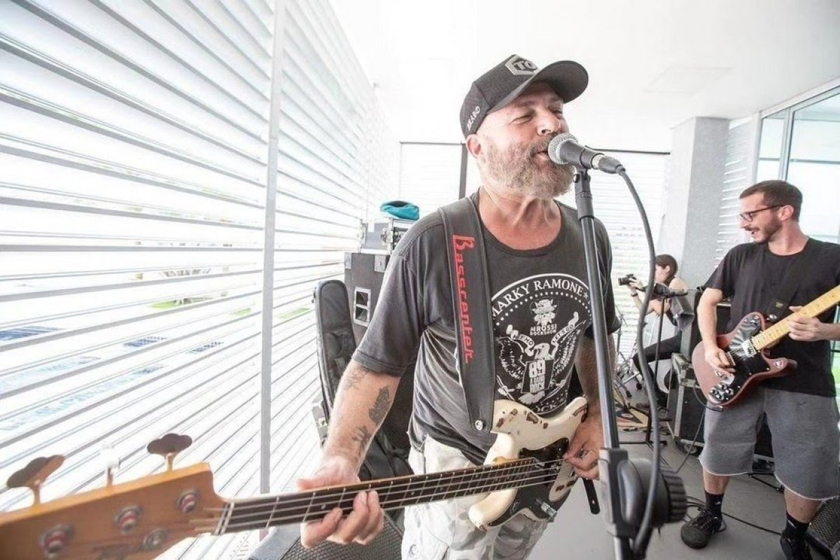 Baixista do grupo Ultraje a Rigor é baleado na cabeça no Rio de Janeiro