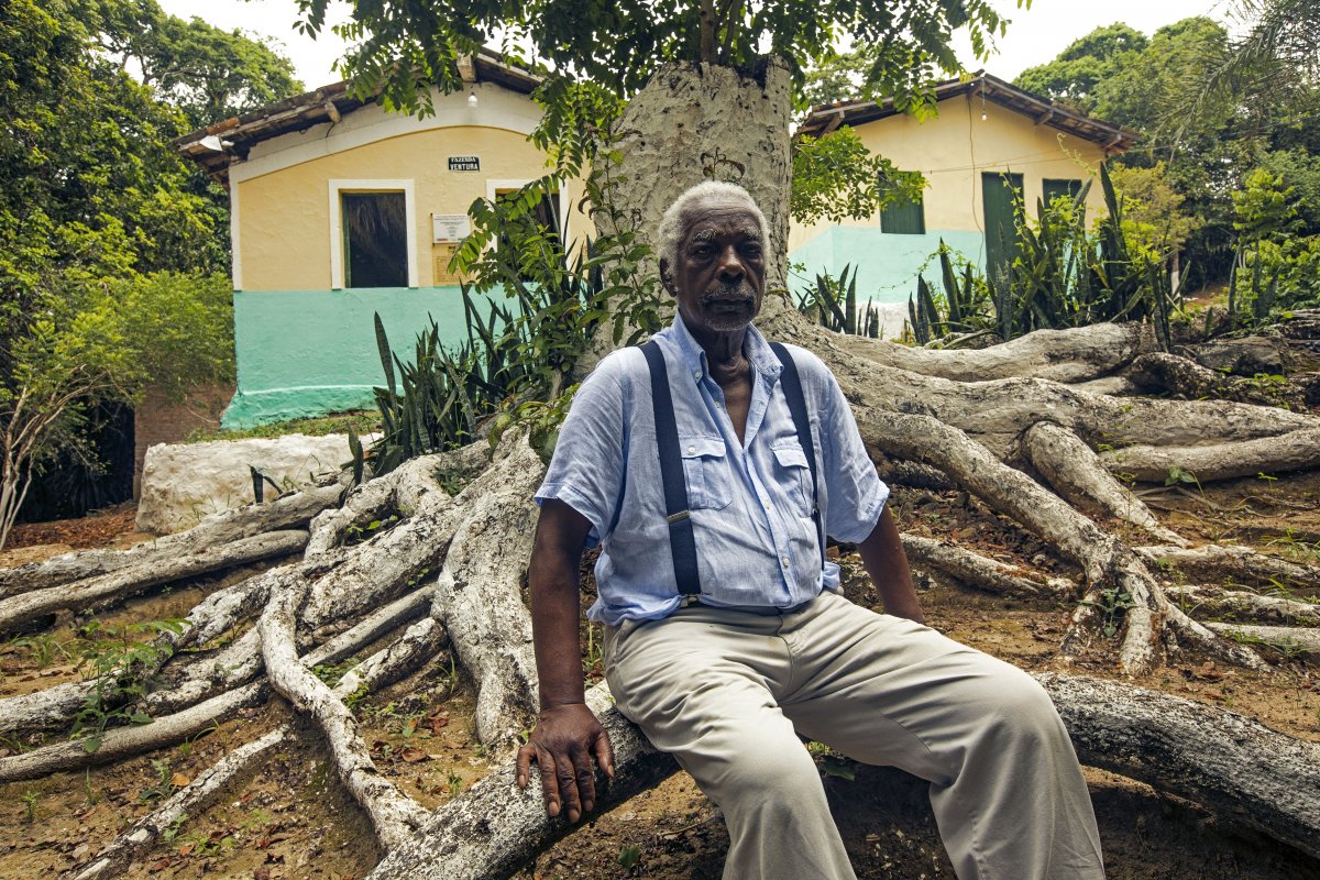 Mateus Aleluia apresenta exposição inédita Benin do lado de cá!