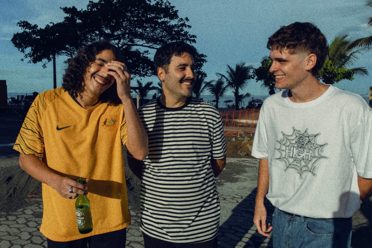 Maré Tardia lança primeiro single 'As Ondas' e prepara o EP 'Jovens Estúpidos'