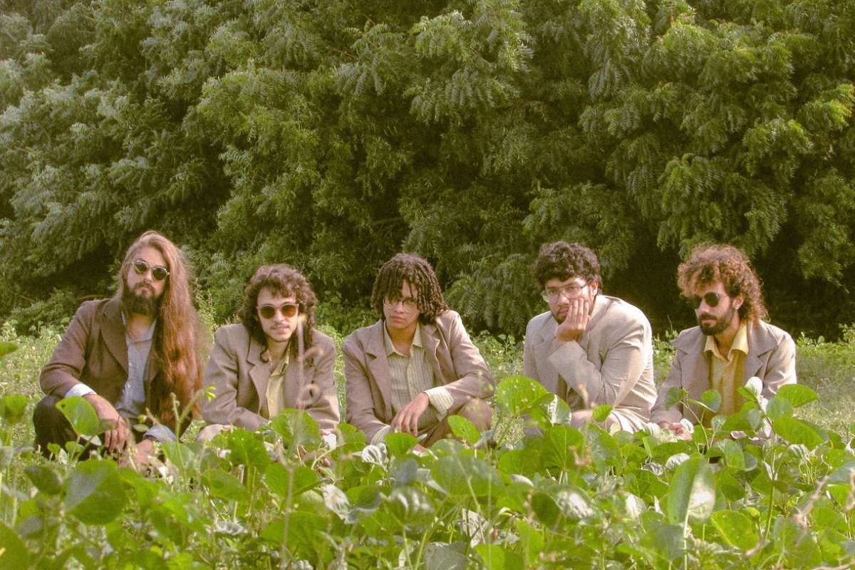 Origami Aquém aposta nas melodias no EP 'A Melhor Música que Já Fizemos (E Outras Quatro)'