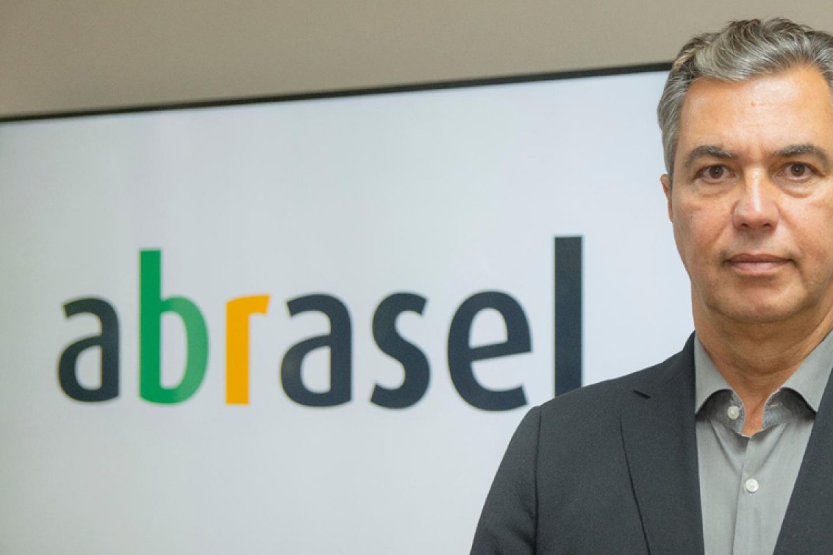 Setor de bares e restaurantes se unem ao varejo na manutenção das compras parceladas sem juros no cartão